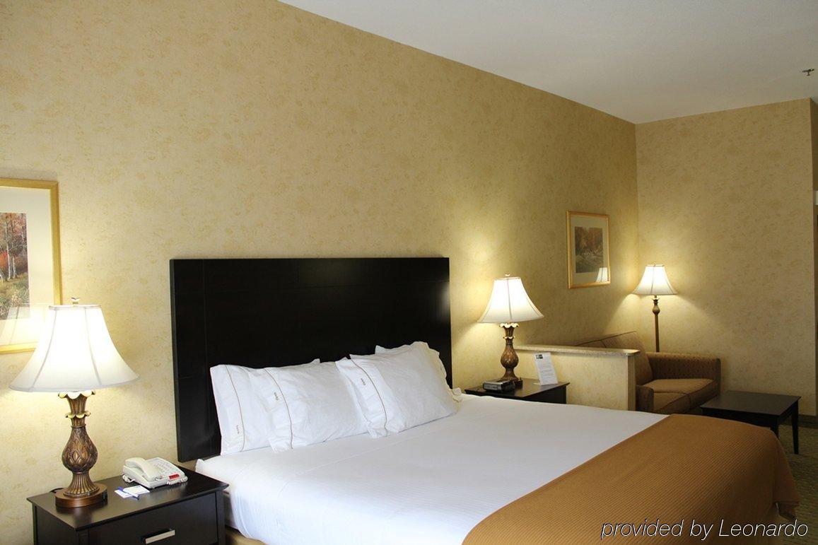Holiday Inn Express Hotel & Suites Newton Sparta By Ihg Quarto foto
